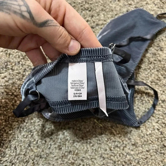 Victoria’s Secret Shimmery Corduroy Velvet Bralette Blue Crop Top Rave Size S - Picture 6 of 7